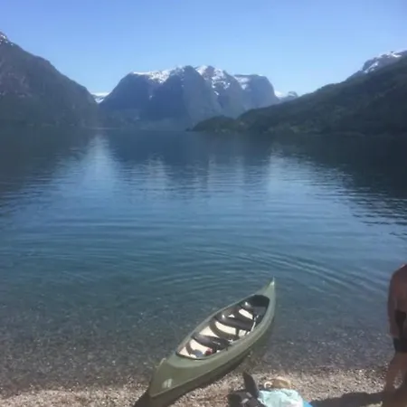 Villa Riisevegen 18 Stryn